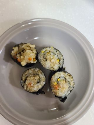 해풀잎 누구나 김밥*1ea [(혼합야채 35g *1ea,  김밥김 (5g, 5ea),  양념간장 (6g, 5ea), 참기름(5g, 2ea)] — 5점을 준 리뷰어가 2022년 7월 올린 사용 사진
