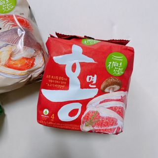 [풀무원] 자연은맛있다 정면, 백면, 홍면  세트 — 5점을 준 리뷰어가 2021년 4월 올린 사용 사진