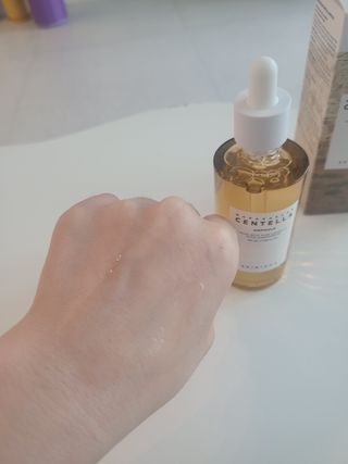 [스킨1004] 마다가스카르 센텔라 앰플 100ml — 5점을 준 리뷰어가 2024년 5월 올린 사용 사진