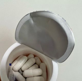 프리마인 성큼다가온 봄, 이너뷰티를 챙겨야 피부도 화사하게, 컨디션도 활기차게. 흡수율을 높인 고효율 비타민. — 4.5점을 준 리뷰어가 2023년 4월 올린 사용 사진