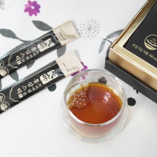 헬스업_천명진프리미엄홍삼스틱_10ml x 30포 — 5점을 준 리뷰어가 2021년 1월 올린 사용 사진