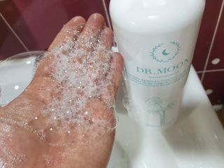 [닥터문] 센텔라 시카케어 화이트머스크 바디워시 1000ml — 5점을 준 리뷰어가 2023년 8월 올린 사용 사진