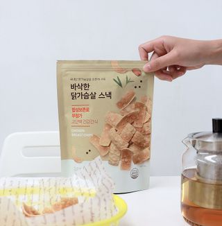 모던하우스 오픈에 구워 바삭한 국내산 닭가슴살 스낵 — 5점을 준 리뷰어가 2022년 10월 올린 사용 사진