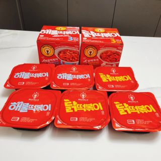 한성기업 무볼레 닭떡볶이+해물떡볶이 2종 세트 — 5점을 준 리뷰어가 2021년 10월 올린 사용 사진
