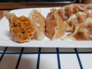삼양냉동 [삼양] 얇은피불닭왕교자+얇은피까르보불닭왕교자 총4팩 — 4점을 준 리뷰어가 2021년 2월 올린 사용 사진