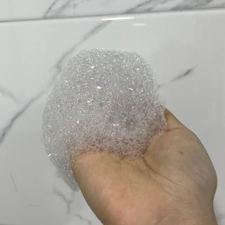 버블데이 아로마/과일 거품 입욕제 — 5점을 준 리뷰어가 2021년 7월 올린 사용 사진