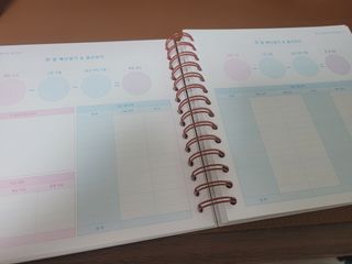 리훈 리뉴얼 오늘쓰임 가계부 용돈기입장 금전납출부 캐쉬북 만년 — 5점을 준 리뷰어가 2023년 3월 올린 사용 사진