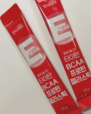 [인디닥터] 타이탄 BCAA 프로틴 젤리스틱 — 5점을 준 리뷰어가 2022년 5월 올린 사용 사진