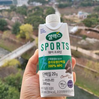 셀렉스스포츠 셀렉스 스포츠 웨이 프로틴 초콜릿 _ 330ml x 12팩 — 5점을 준 리뷰어가 2021년 3월 올린 사용 사진