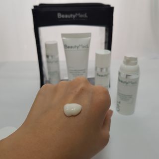 프랑스 뷰티메드 OFL 리밸런싱 케어 3종 키트 (OFL세럼 30ml & 딸라스파 어메니티 4종 증정) — 5점을 준 리뷰어가 2022년 9월 올린 사용 사진