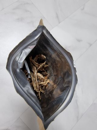 [보헤리] 국내산 강아지 육포간식 바삭 64 2종 — 5점을 준 리뷰어가 2022년 4월 올린 사용 사진