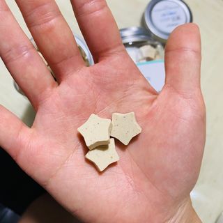 페페로니 자기전에 먹는 저알러지 껌 세트 치킨+오리 — 4.5점을 준 리뷰어가 2021년 7월 올린 사용 사진
