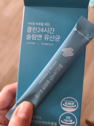 클린24시간 슬림앤유산균 1박스 (3.5g X 15포) — 5점을 준 리뷰어가 2023년 6월 올린 사용 사진