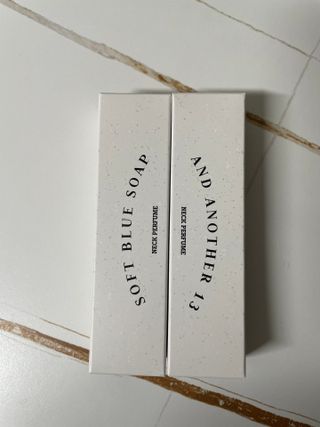 멈칫(MUMCHIT) 넥퍼퓸 NECKPERFUME 2가지 향 — 5점을 준 리뷰어가 2021년 12월 올린 사용 사진