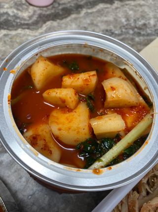 셰프애찬 알타리김치 총각김치 1kg — 5점을 준 리뷰어가 2022년 10월 올린 사용 사진