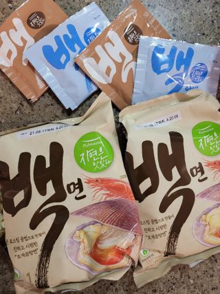 [풀무원] 자연은맛있다 정면, 백면, 홍면  세트 — 5점을 준 리뷰어가 2021년 4월 올린 사용 사진