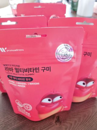 [푸름웰니스] 라바 멀티비타민 구미 36g — 5점을 준 리뷰어가 2022년 5월 올린 사용 사진