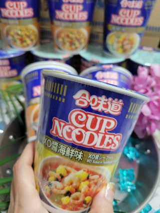 NISSIN 닛신 컵누들  4종 - 씨푸드오리지날, 씨푸드 스파이시, 씨푸드 커리, 씨푸드 XO소스 — 5점을 준 리뷰어가 2021년 11월 올린 사용 사진