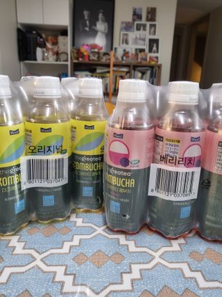 더그레잇티 콤부차 [매일유업] 더그레잇티 44kcal 콤부차 300ml *12개입 (오리지널 6개+베리리치 6개) — 5점을 준 리뷰어가 2023년 7월 올린 사용 사진
