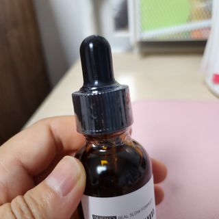 이매지스트 비바 비타민C 세럼 시카 미백 색소침착 앰플 — 5점을 준 리뷰어가 2022년 12월 올린 사용 사진