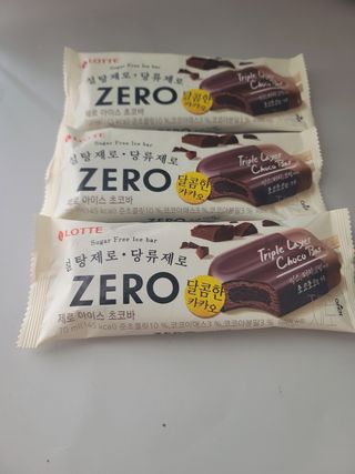 ZERO (초콜릿 칩 쿠키, 카카오 케이크, 후르츠 젤리, 아이스 콜라, 아이스 초코바) — 5점을 준 리뷰어가 2022년 6월 올린 사용 사진