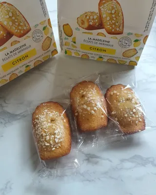 [메종콜리브리] 프랑스 마들렌 메종콜리브리 레몬 마들렌 2팩 — 5점을 준 리뷰어가 2022년 4월 올린 사용 사진