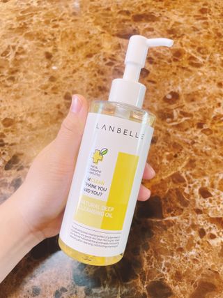 랑벨 내츄럴 딥 클렌징 오일 200ml (저자극 약산성 천연 클렌징) — 5점을 준 리뷰어가 2022년 5월 올린 사용 사진