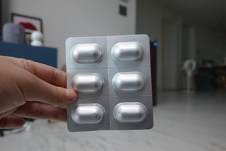 [지셀라] 프로바이오틱스 100억 유산균 보장 (1개월분 / 350mg X 30캡슐) — 4점을 준 리뷰어가 2023년 5월 올린 사용 사진