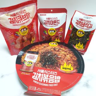 [서울시스터즈] CU 김치 4총사 세트-김치볶음밥, 김치큐브닭, 김치바삭김, 김치아몬드 — 4점을 준 리뷰어가 2021년 10월 올린 사용 사진