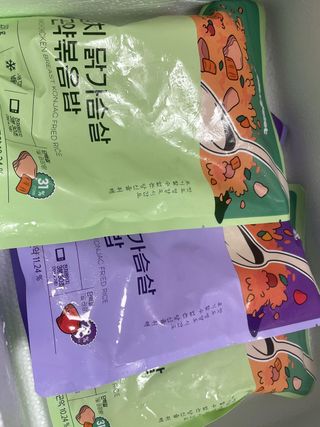 [푸딩팩토리] 요잇조잇 닭갈비 닭가슴살/김치 닭가슴살 곤약볶음밥 2종 (김치볶음밥 2개 닭갈비 볶음밥 1개) — 5점을 준 리뷰어가 2022년 7월 올린 사용 사진