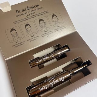 MF[더메디코템] 스피큘 DCA V리프팅 크림 — 5점을 준 리뷰어가 2024년 4월 올린 사용 사진