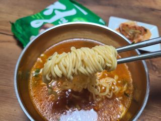 [풀무원] 자연은맛있다 정면, 백면, 홍면  세트 — 5점을 준 리뷰어가 2021년 4월 올린 사용 사진