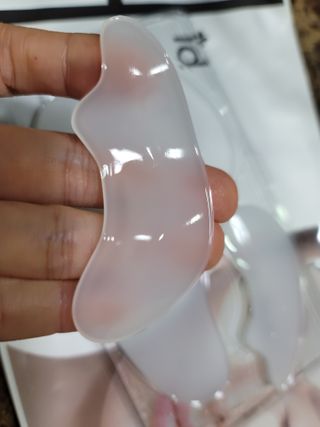 아이디플라코스메틱 아이디 페이스핏 플러스 패치 v2 — 5점을 준 리뷰어가 2020년 12월 올린 사용 사진