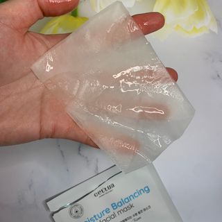 세뚜아(Cettua) [세뚜아] 모이스처 밸런싱 페이셜 마스크 Cettua Moisture Balancing Facial Mask 5매 — 5점을 준 리뷰어가 2024년 5월 올린 사용 사진