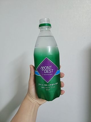 몽베스트 Montbest with Sparkling water Plain 20병 — 5점을 준 리뷰어가 2022년 6월 올린 사용 사진