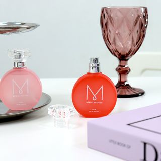 자연스러운 샴푸향이 나는 메블릭퍼퓸 케라 50ml +상큼달달한 라즈베리향이 나는 메블릭퍼퓸 라즈베리 50ml — 5점을 준 리뷰어가 2022년 9월 올린 사용 사진