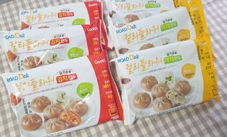 로드몰 [굽네] 컬리플라워 닭가슴살 만두 2종 6팩 — 5점을 준 리뷰어가 2021년 9월 올린 사용 사진