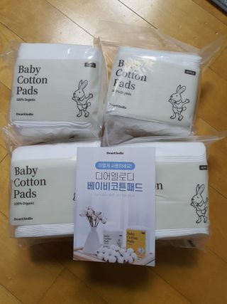 디어엘로디 프리미엄 유기농 베이비 솜티슈 40매 3 + 1 PACK — 5점을 준 리뷰어가 2021년 3월 올린 사용 사진
