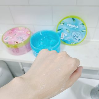 [후르디아] 피부갈증해소- 알로에+복숭아 수딩젤 2set — 5점을 준 리뷰어가 2021년 7월 올린 사용 사진