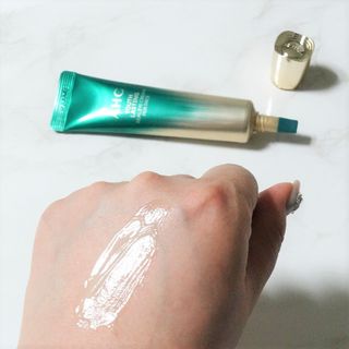 [NEW 탄력유턴 아이크림] AHC 유스 래스팅 리얼 아이크림 포 페이스 — 5점을 준 리뷰어가 2021년 4월 올린 사용 사진