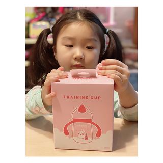 유비맘 트라이탄 코니빨대컵_컬러 랜덤 발송 — 4.5점을 준 리뷰어가 2021년 1월 올린 사용 사진