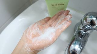 스킨큐어 산다화 울트라 젠틀 약산성 세안제 — 5점을 준 리뷰어가 2022년 8월 올린 사용 사진