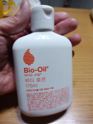 바이오오일 [바이오-오일] 바디 로션 175ml — 5점을 준 리뷰어가 2021년 12월 올린 사용 사진