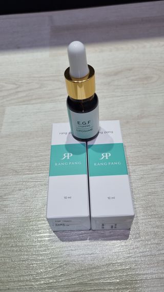 랑팡 EGF+FGF 10ppm 리포좀 앰플 원액 10ml — 5점을 준 리뷰어가 2021년 11월 올린 사용 사진