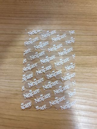 3M 넥스케어 블레미쉬 여드름패치 릴리프 111매(짜기 전 케어) +알코올스왑 증정 — 2.5점을 준 리뷰어가 2024년 5월 올린 사용 사진