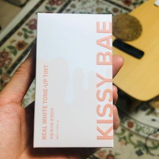 KISSY BAE 키시베이 키시베이 리얼화이트 톤업틴트 — 4.5점을 준 리뷰어가 2021년 8월 올린 사용 사진