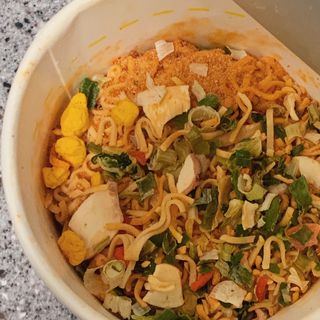 NISSIN 닛신 컵누들  4종 - 씨푸드오리지날, 씨푸드 스파이시, 씨푸드 커리, 씨푸드 XO소스 — 5점을 준 리뷰어가 2022년 1월 올린 사용 사진