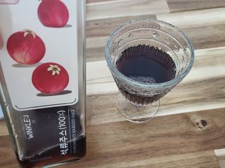 [바이윙클] 페르시아 유기농 석류 착즙주스 750ml 2병 + 선물박스 세트 — 4.5점을 준 리뷰어가 2022년 2월 올린 사용 사진