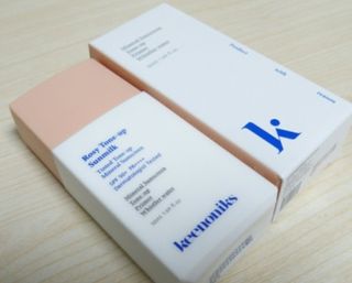 키노닉스 로지 톤업 선밀크 — 5점을 준 리뷰어가 2021년 8월 올린 사용 사진