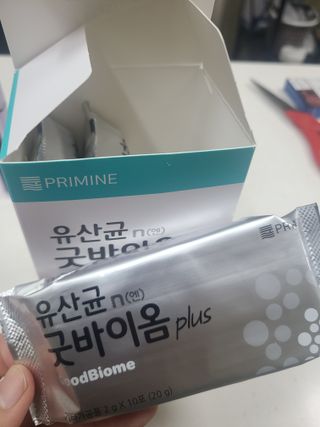 프리마인 유산균 국가지정연구소 선정, 살아있는 생유산균 200억 마리의 힘. 유산균n굿바이옴플러스 — 5점을 준 리뷰어가 2021년 10월 올린 사용 사진